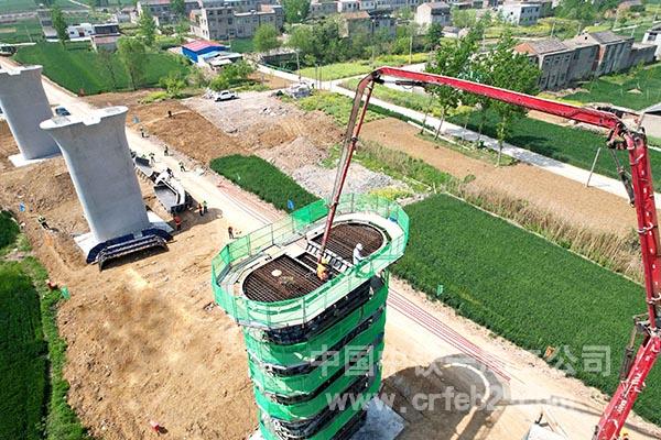 墩柱浇筑施工1 (1) 墩柱浇筑施工1 (1)